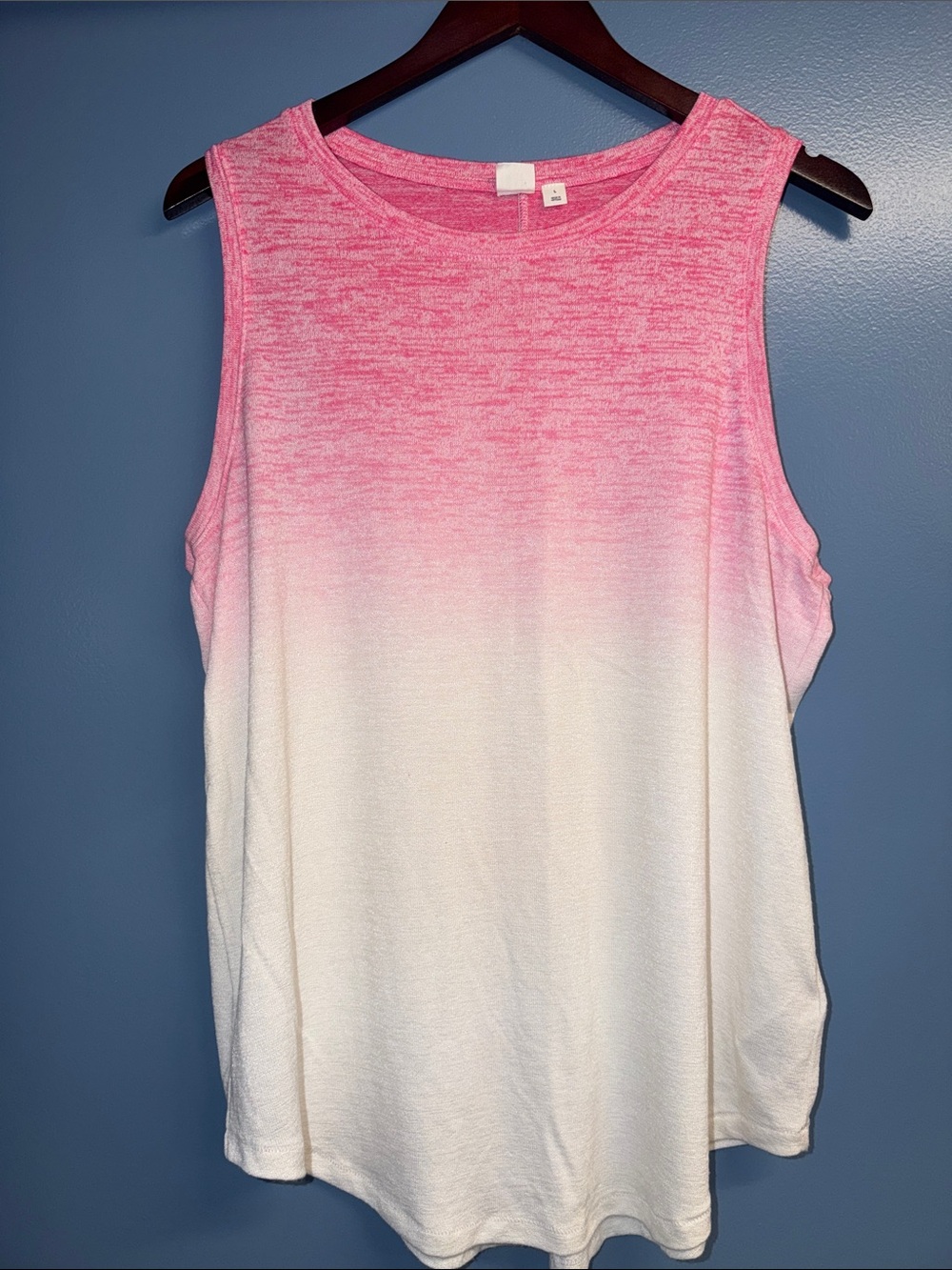 GAP Pink to White Ombre sweater Tank Top. Super soft
